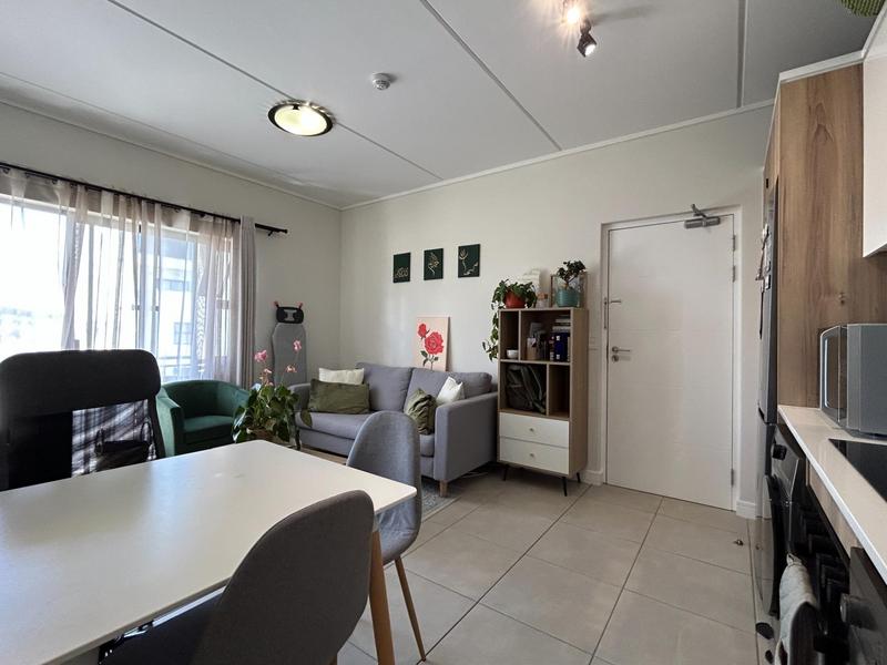 To Let 1 Bedroom Property for Rent in Sandown Western Cape